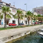 Captain's Apartment