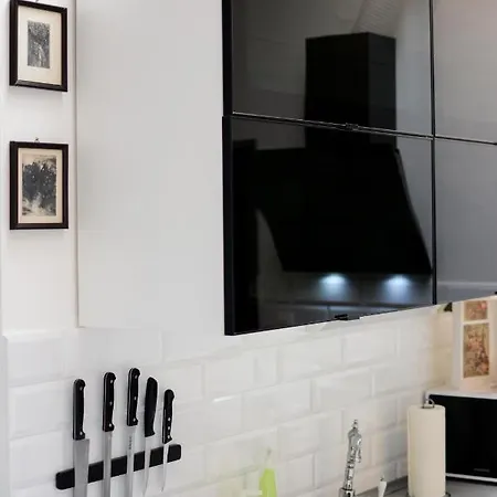 Captain's * 자다르