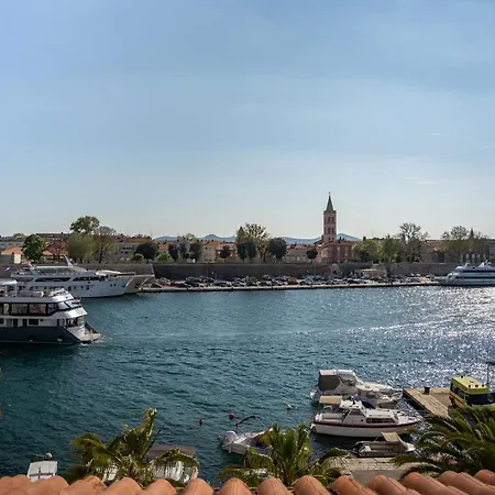 Captain's 아파트 *