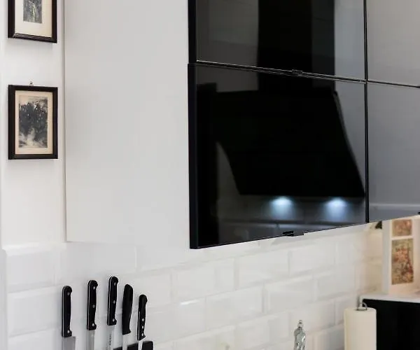 Captain's * זאדאר